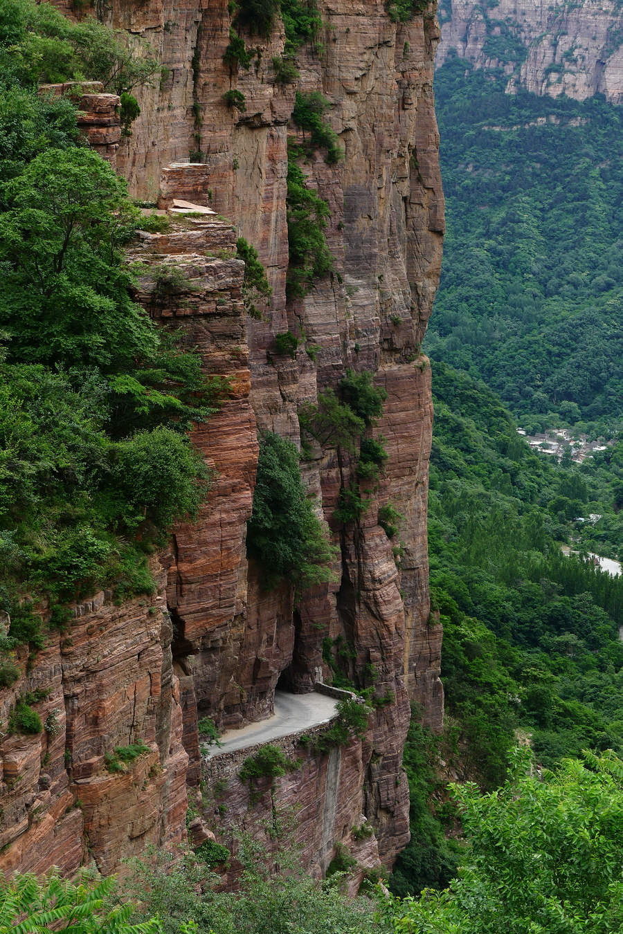 太行山郭亮壁挂公路(一)