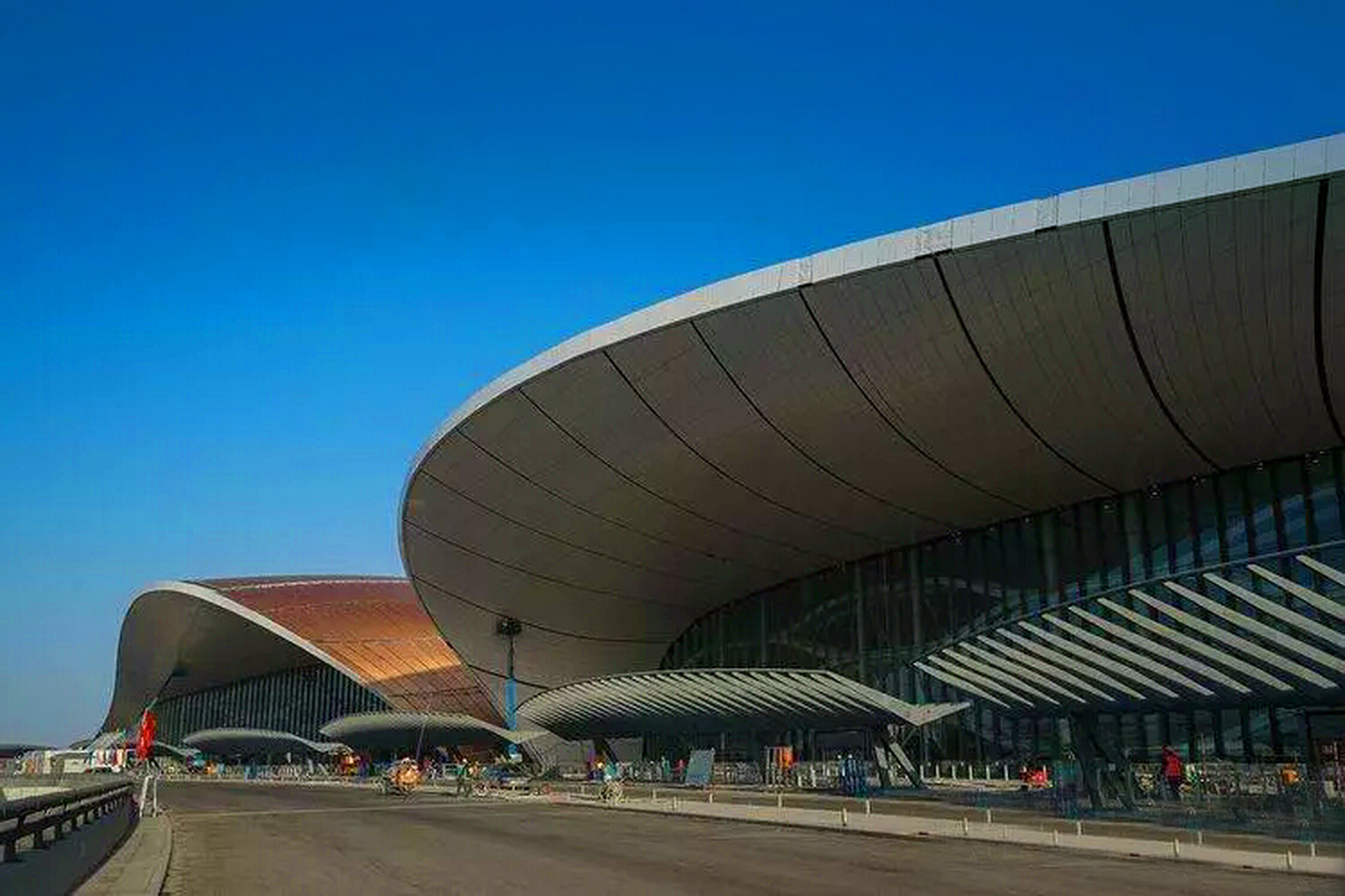 建设中的首都大兴国际机场