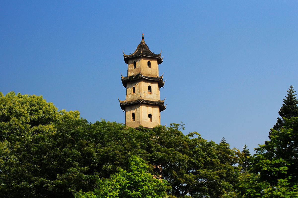 【携程攻略】温州江心屿景点,来温州旅行的人，应该都会来江心屿。温州的地标，有香火鼎盛的江心寺…