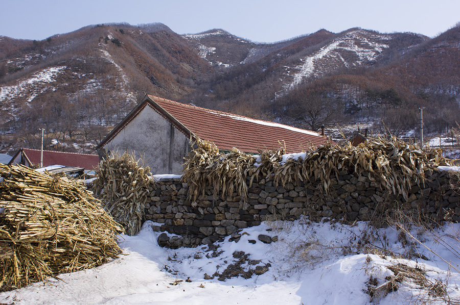 山村雪景