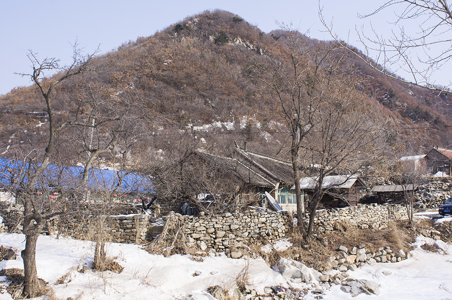 山村雪景