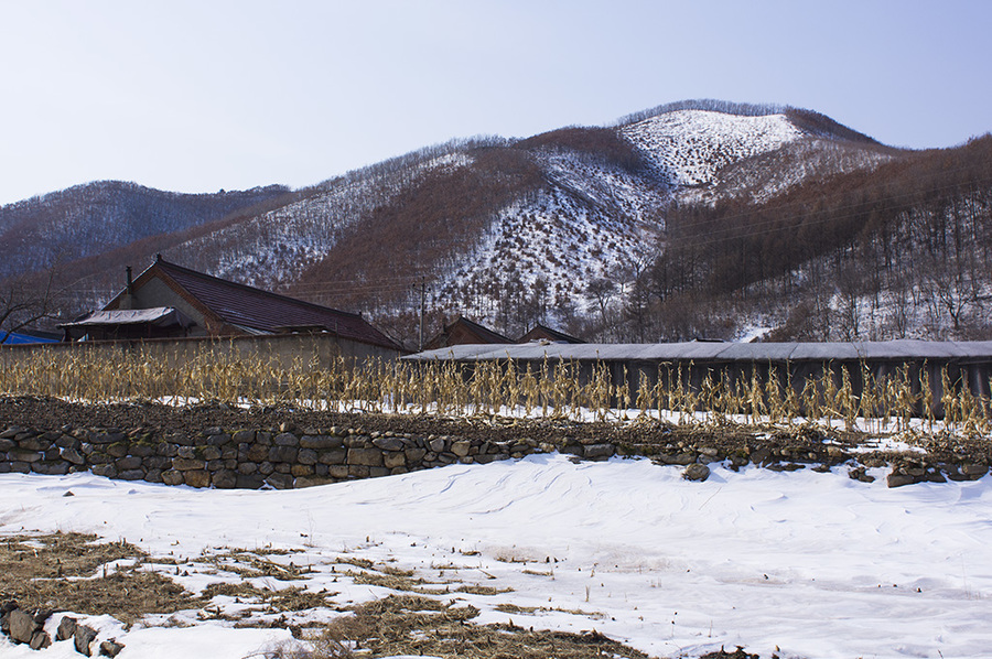 山村雪景