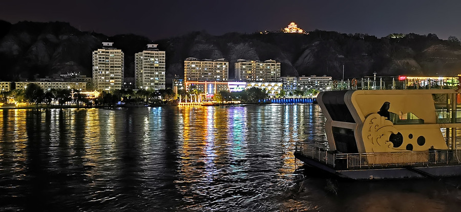 甘肃——兰州黄河风情线夜景 (共 20 p)