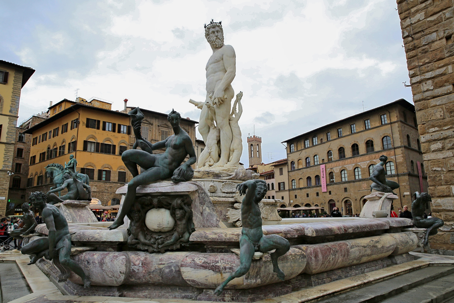 意大利佛罗伦著名雕塑作品 (共 24 p)