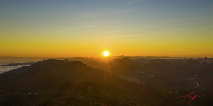 大山日出