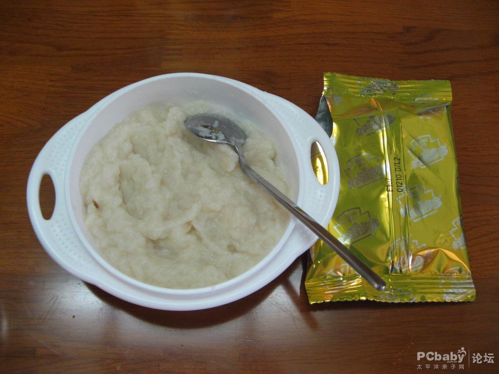 片状米粉比粉状米粉冲调更轻松,更容易与水结合