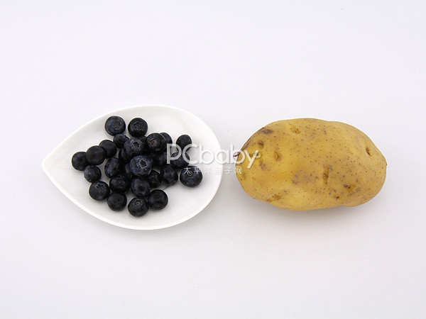 蓝莓果土豆泥