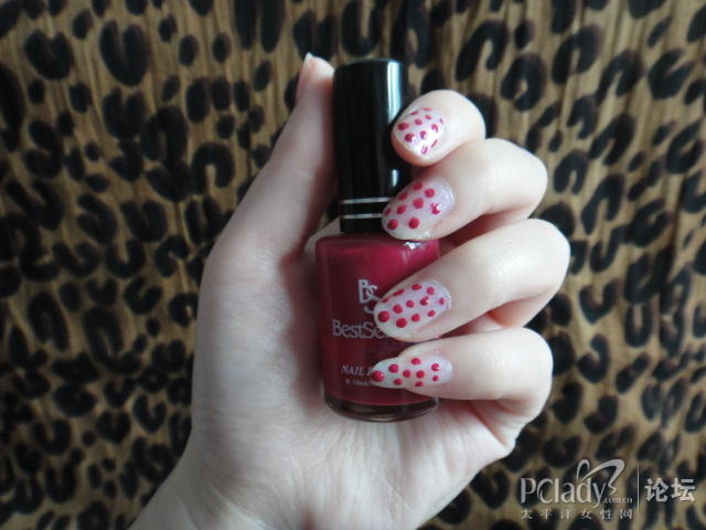 【达人DIY美甲教程】小草莓,我的粉红情结