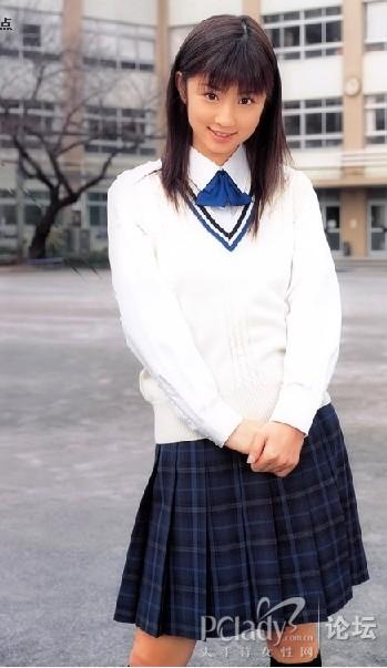 各国校服大比拼~,小广的校服为何如此之悲催,性感内衣s中国告图片