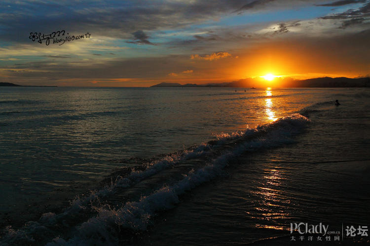 【关于大海、沙滩、夕阳的诗】
