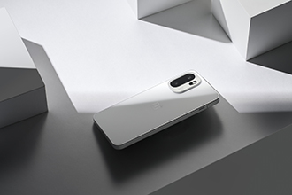 鲜Phone画报：一加 Ace 6闪白新姿态，“西装暴徒”火力全开