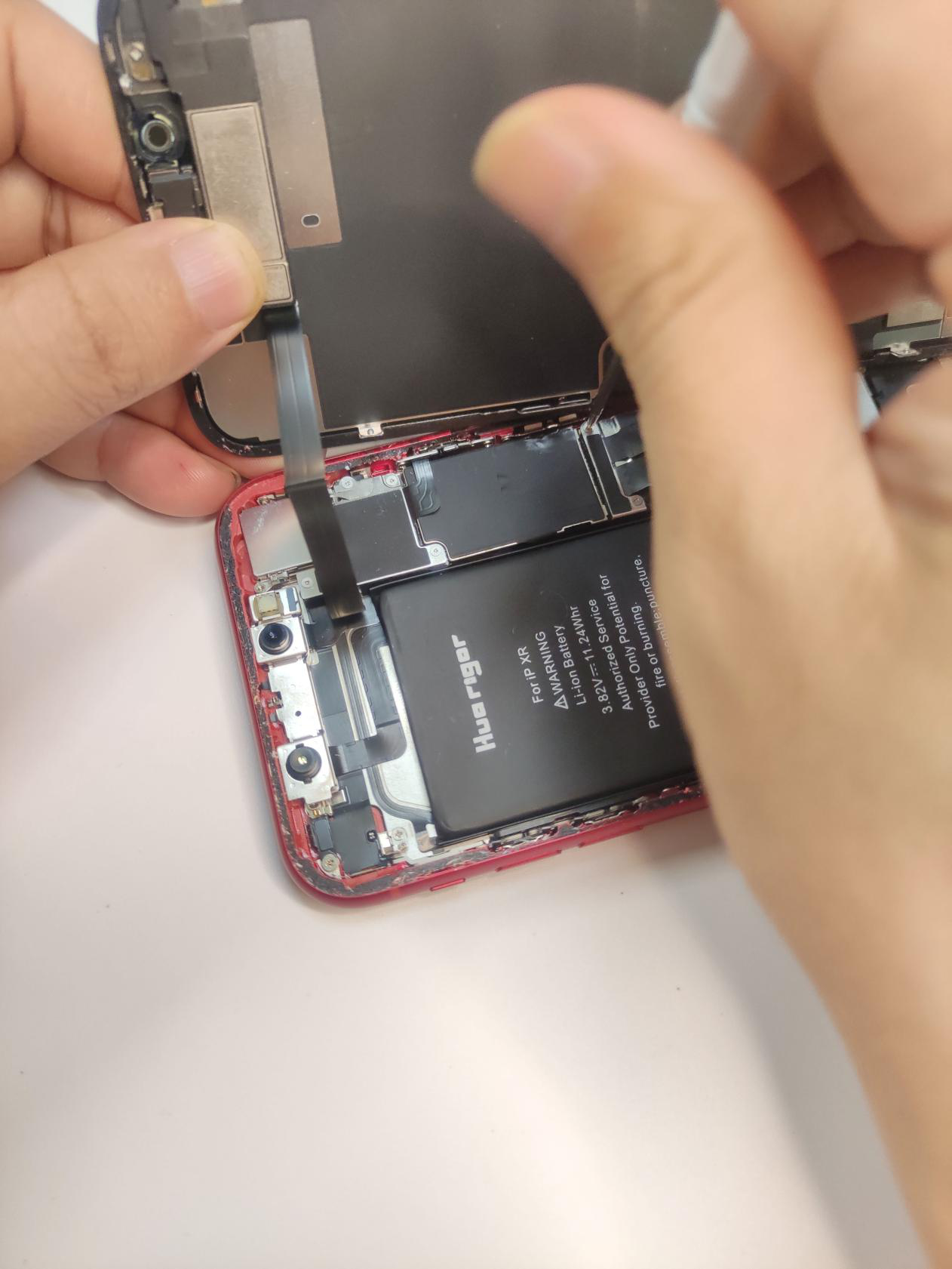 手机电池损耗大?苹果xr电池更换详尽图解版