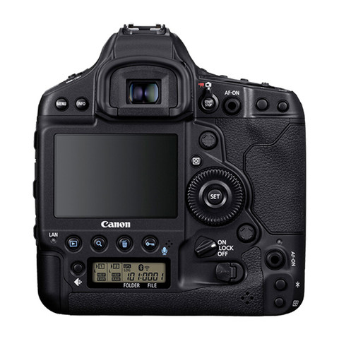 佳能 eos 1dx mark iii 是一台传统的专业单反相机,搭载了 2010 万