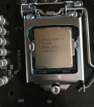 intel 酷睿i3 8100点评