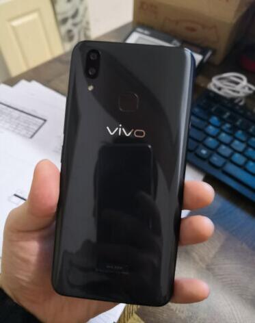 vivo x21