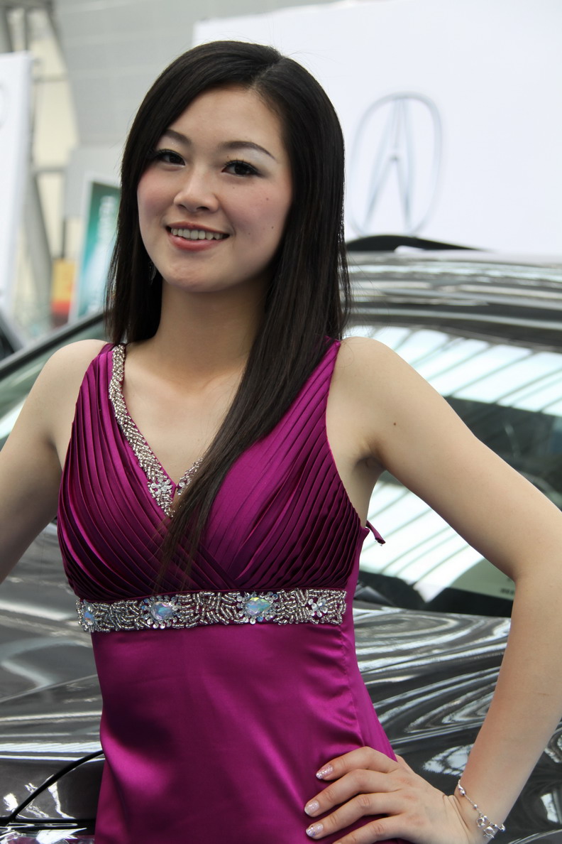 2010年五一车展魅力车模之三!