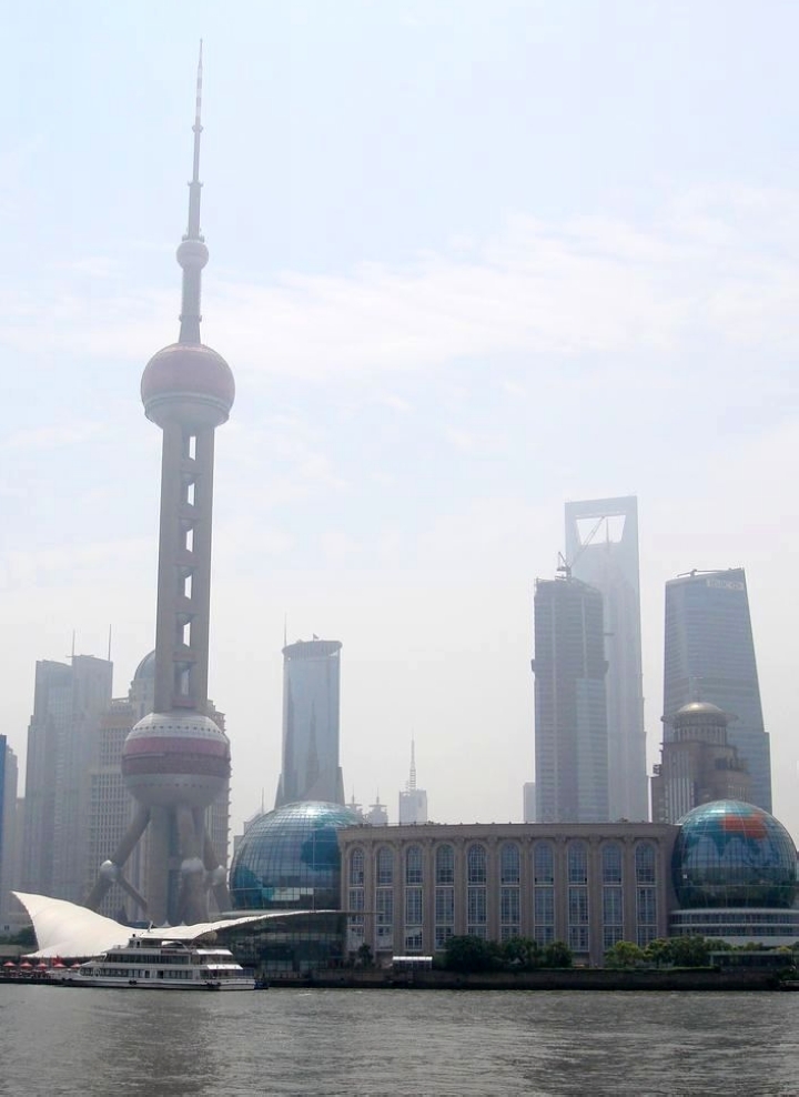 东方明珠塔
