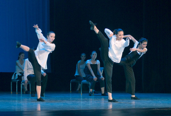 【舞蹈盛宴--天津体育学院舞蹈系汇报演出摄影
