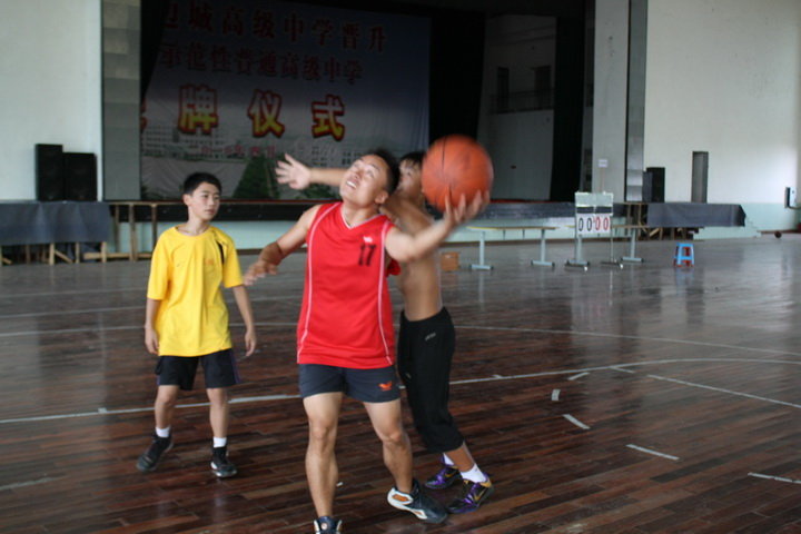 2010花垣县边城高级中学篮球夏令营初级班训