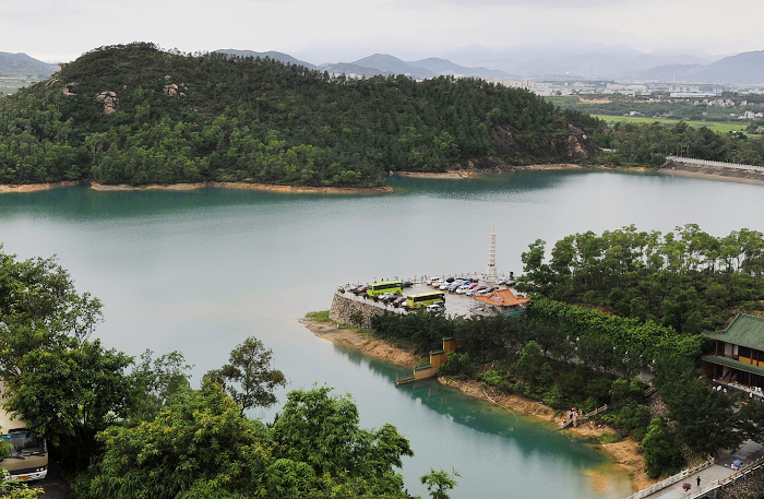 珠海斗门谒寺庙