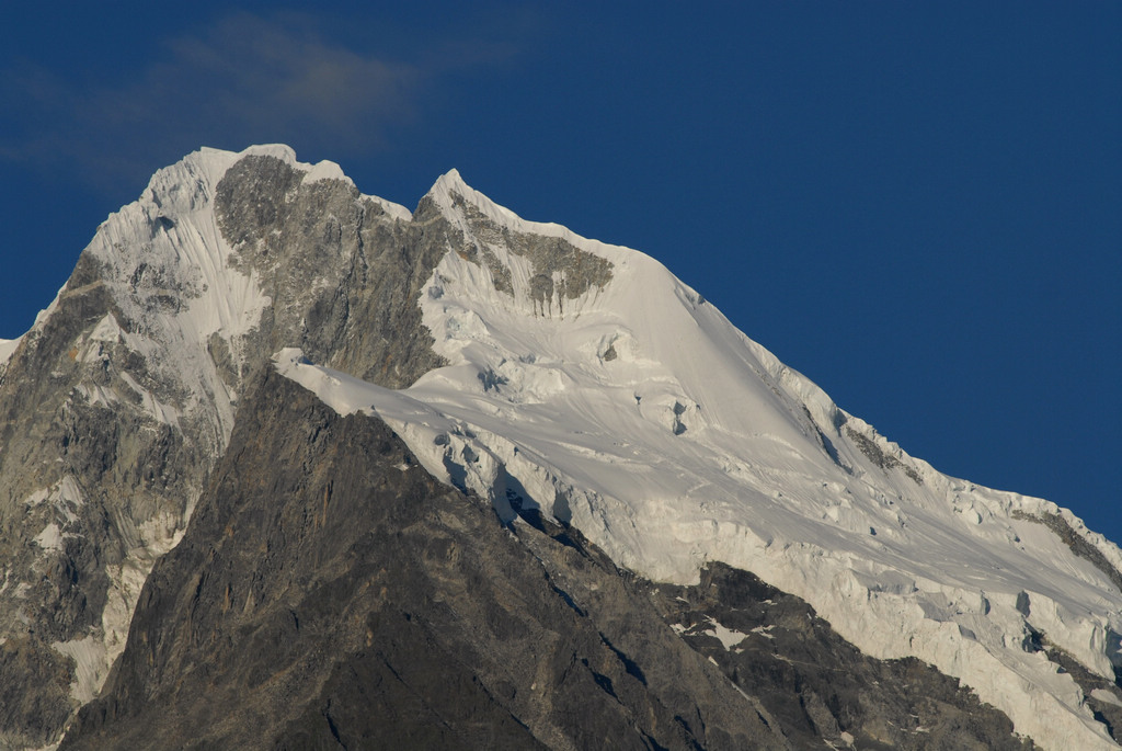 日照金山,银山