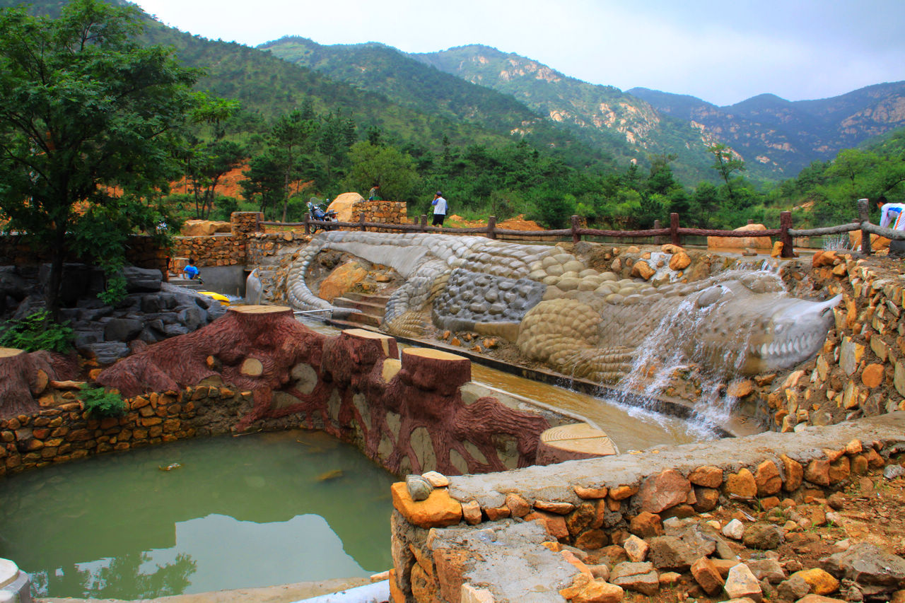 建设中的仙姑山旅游风景区(2)