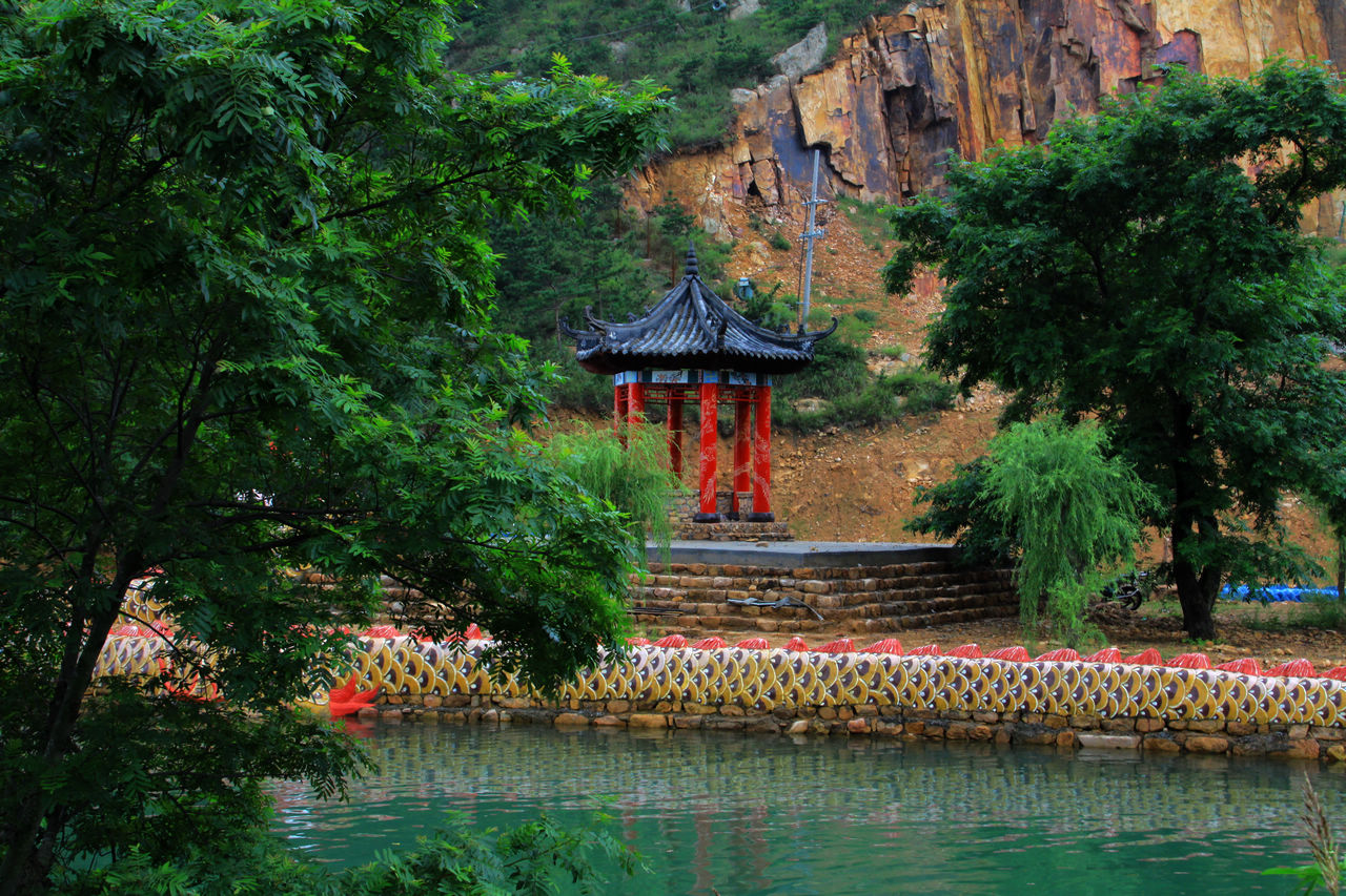 建设中的仙姑山旅游风景区(2)