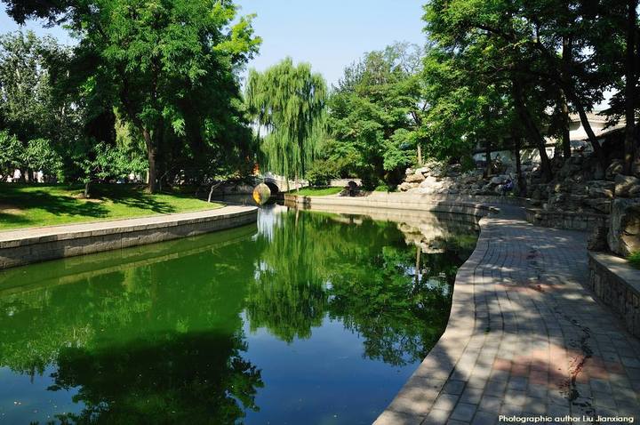 北京龙潭湖公园小景