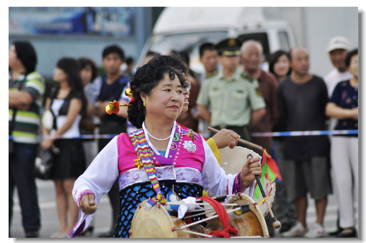 【2010中国-丹东鸭绿江国际旅游节花车与街舞