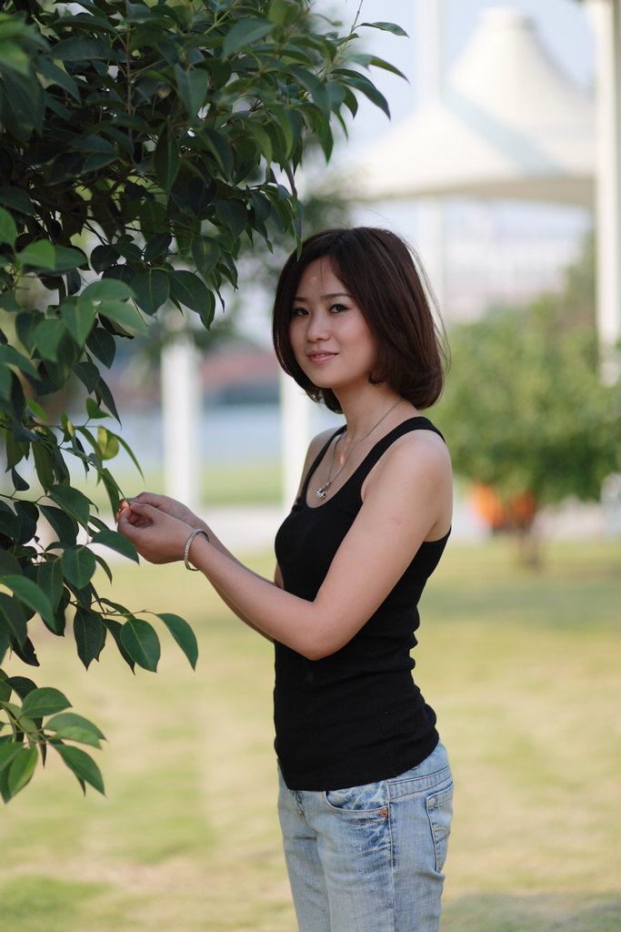 上司陈瑜--美女之二公园美女我23的岁txt下载图片