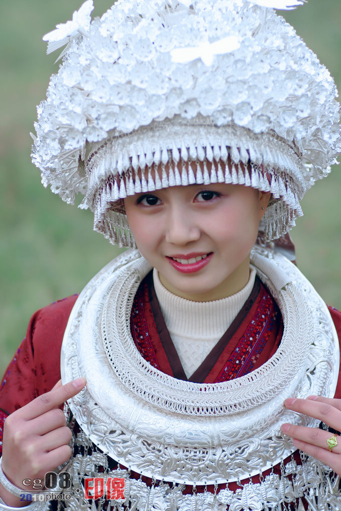 美丽的苗家姑娘