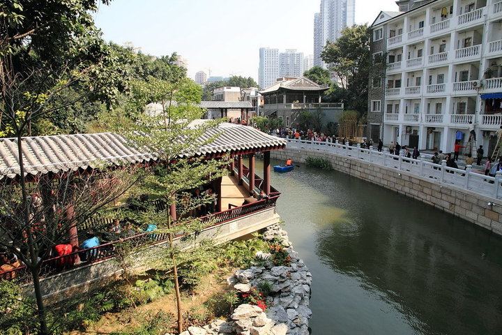 一湾溪水绿  两岸荔枝红--荔湾涌揭盖复涌纪实