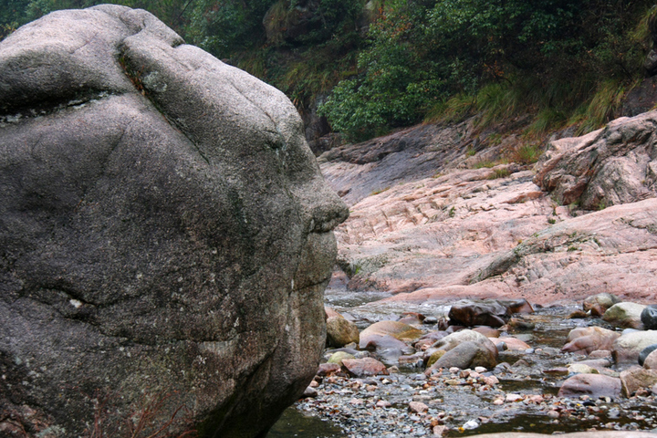 绩溪鄣山大峡谷