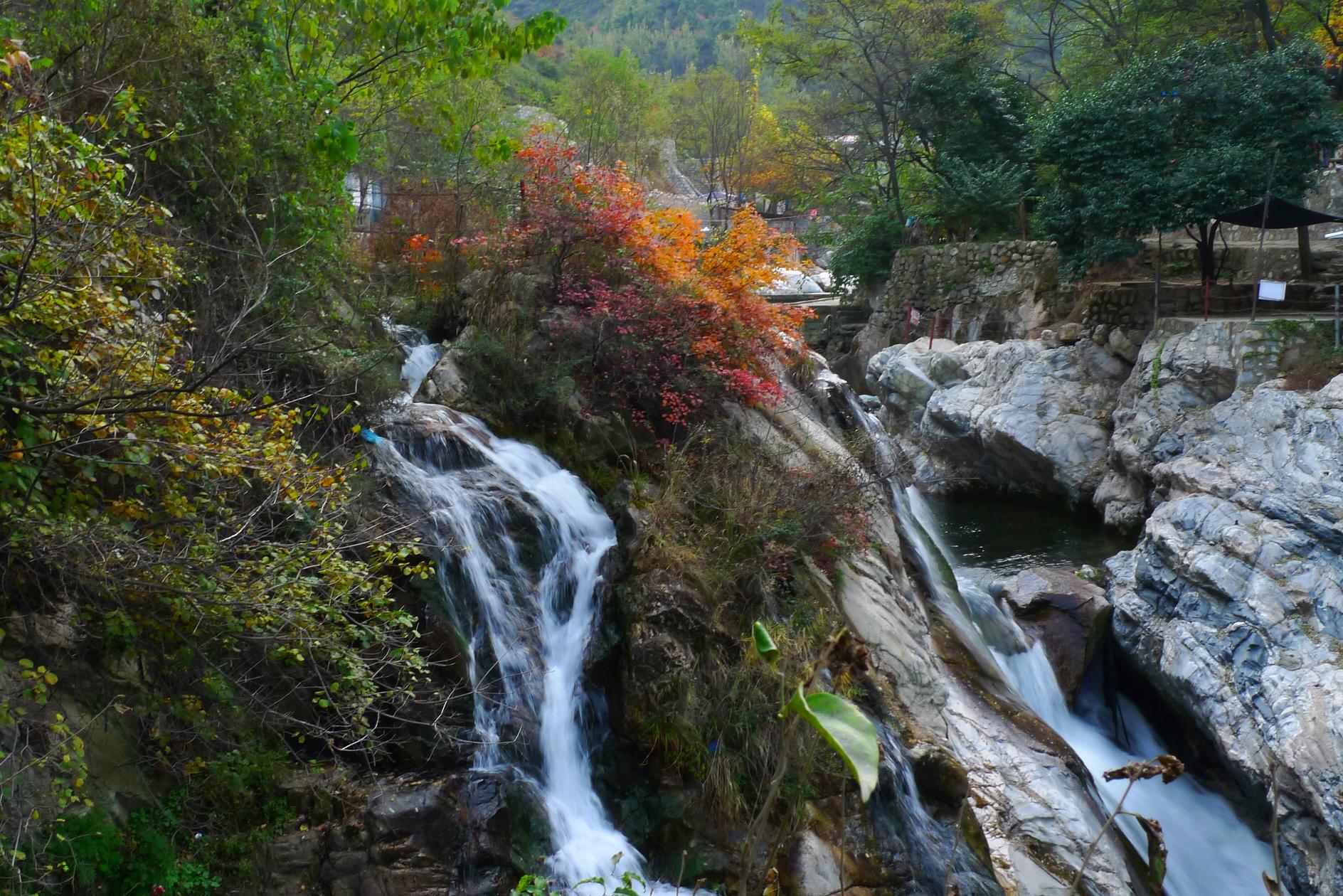 西安高冠瀑布，曾是多个朝代的皇家花园，却流传着一个神奇的故事__财经头条