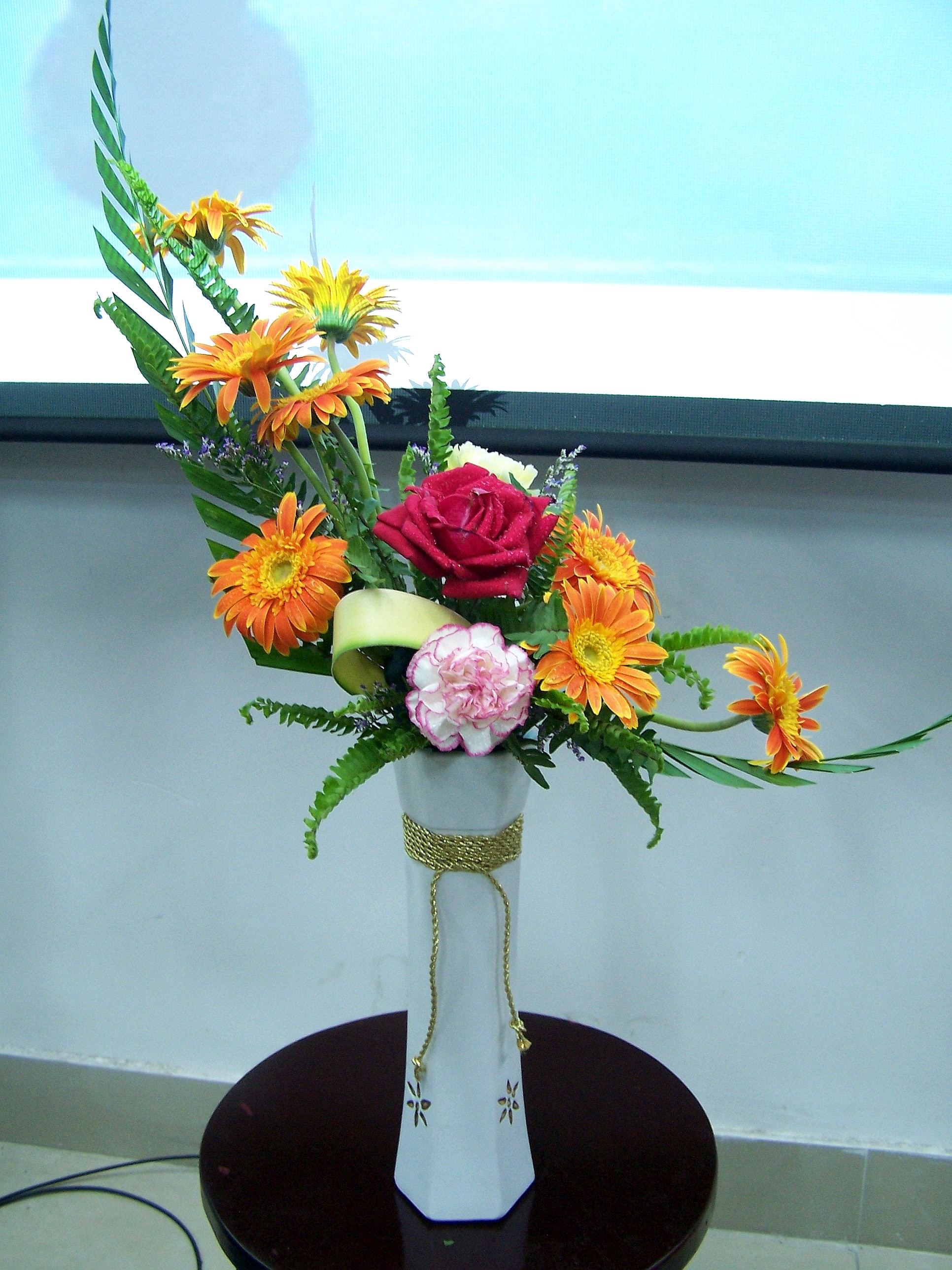 Isunflower花艺教室：美式插花的风格特点 - 知乎