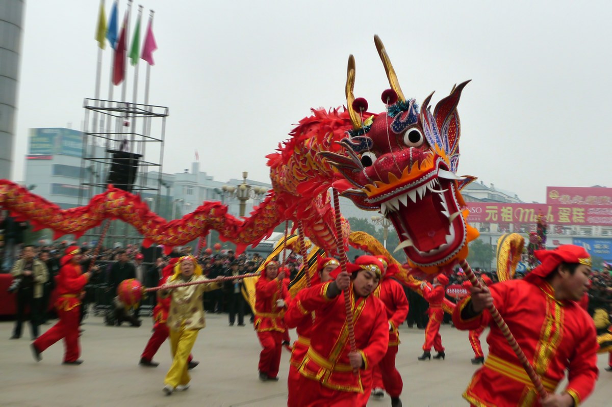 春节特辑：舞龙舞狮是每逢重要节庆必备的民俗文化活动|舞狮|舞龙舞狮|龙_新浪新闻
