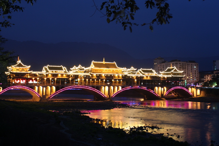 【雨城夜景摄影图片】雅安风光摄影_乐怡生活_太平洋