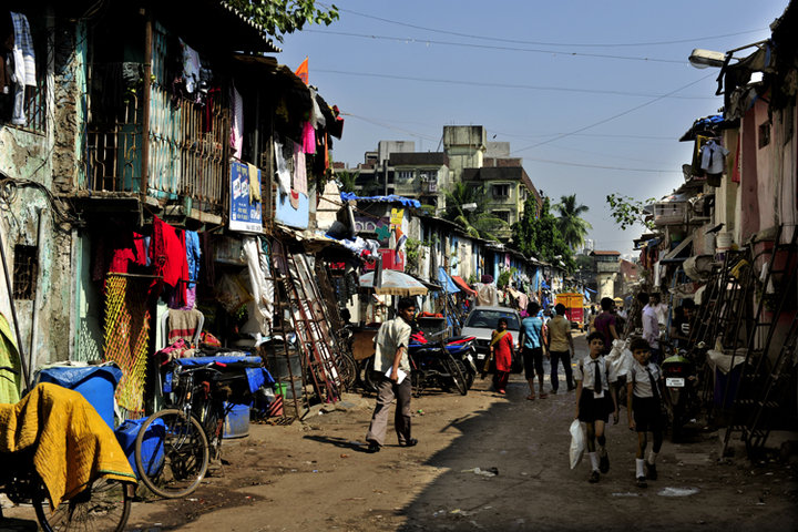【11印度-探访孟买的贫民区摄影图片】印度马