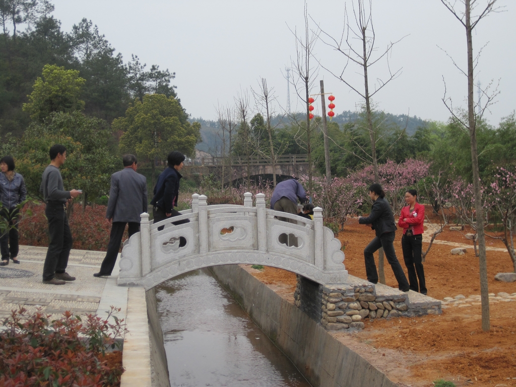 鸽坞塔畲族文化村