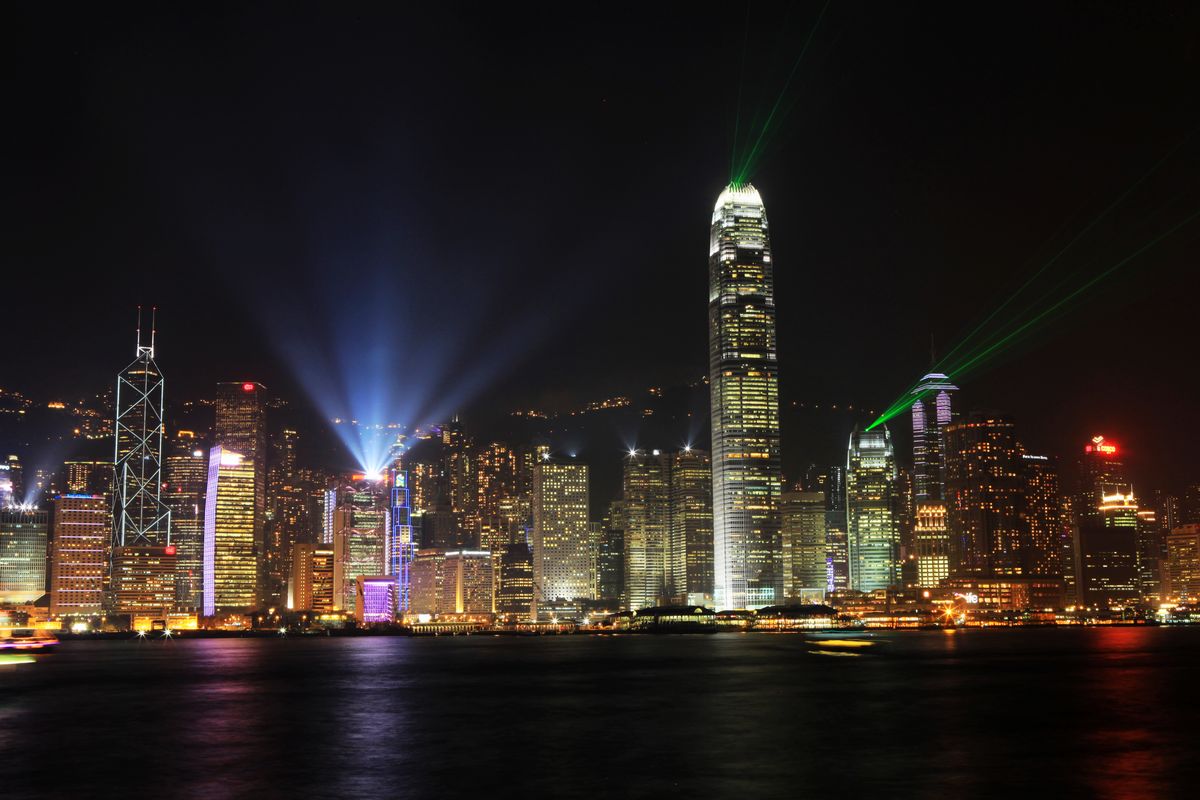 全世界夜景最美十大都市 第一名竟是中国这座城_凤凰旅游