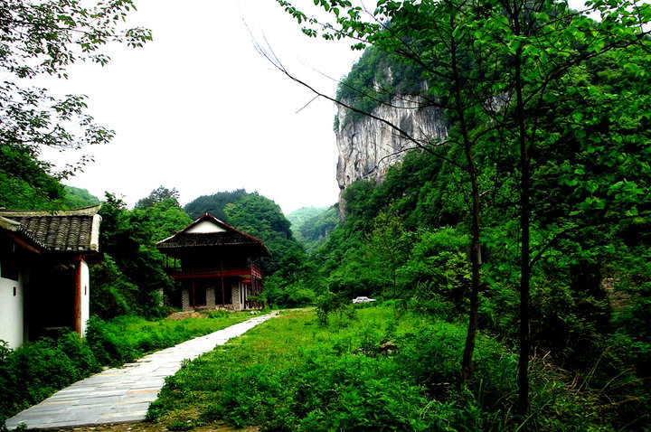 开阳香火岩景观