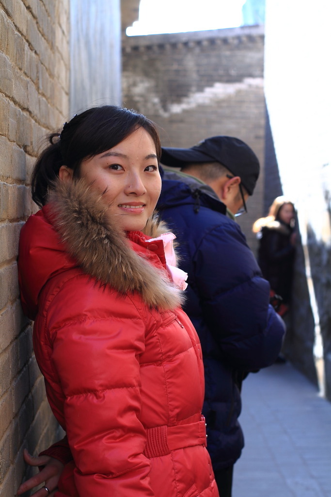 【美女教授逛古宅摄影图片】巩义风光旅游摄影_红歌的