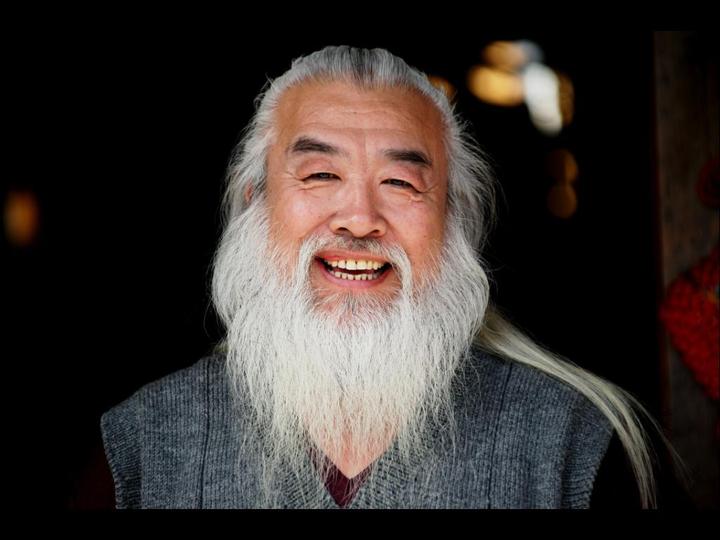 【北京后海的老爷子摄影图片】北京后海人像摄