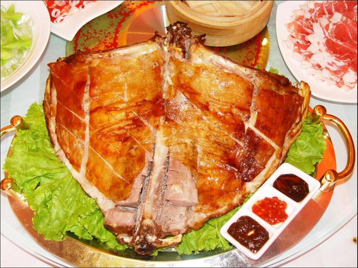 【烤羊背摄影图片】北京某餐厅纪实摄影