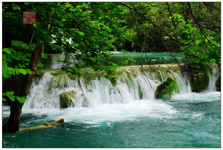 克罗地亚16湖国家公园的瀑布