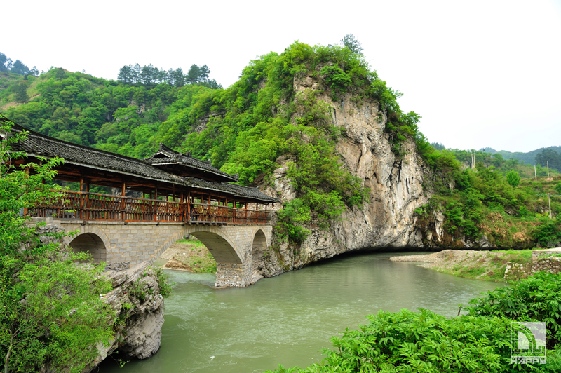 多彩贵州石桥村