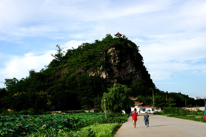 【黎塘龙岩山摄影图片】龙岩山风光旅游摄影