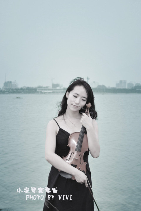 【小提琴独奏曲摄影图片】安徽蚌埠龙子湖人像
