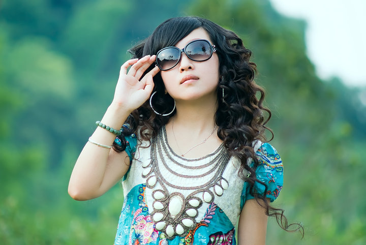 美女童童