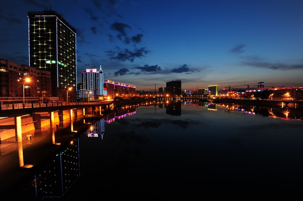 爱家乡--承德市区夜景